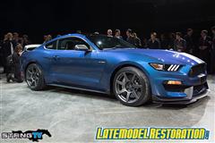 2016 Mustang Shelby GT350R Specs & Pictures